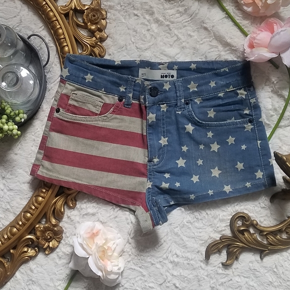 Topshop Pants - American flag shorts